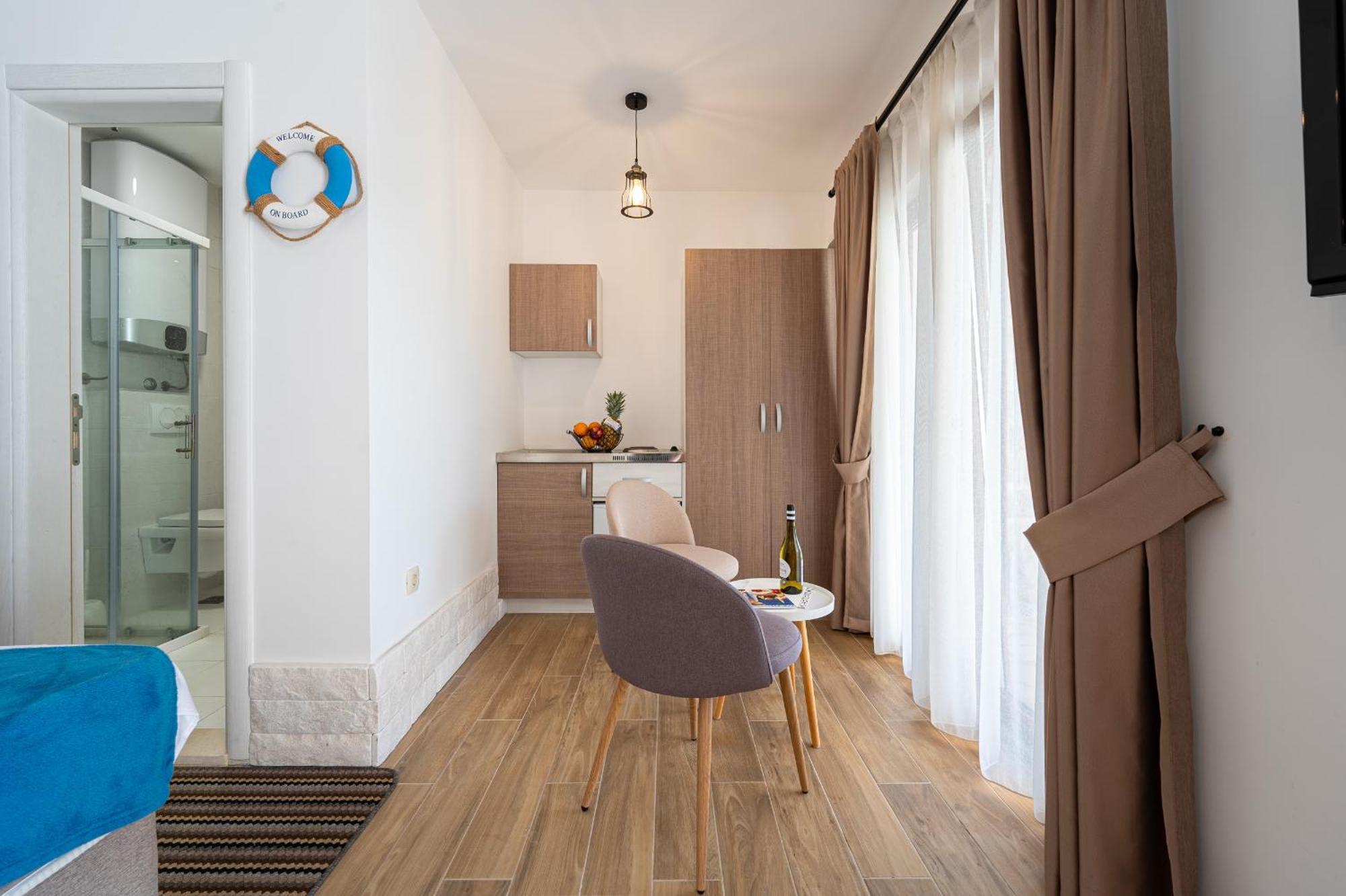 Sunset & Sunrise Villas In Stanisici-Two Villas With Common Pool Budva Exteriör bild